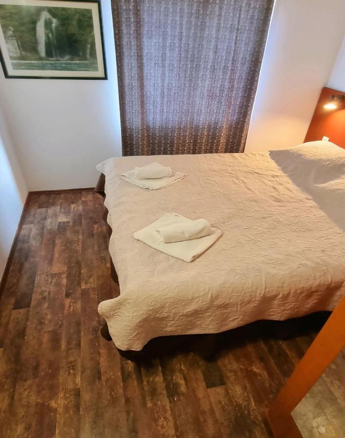 Visovac Rooms And Breakfast Skradin Exterior foto